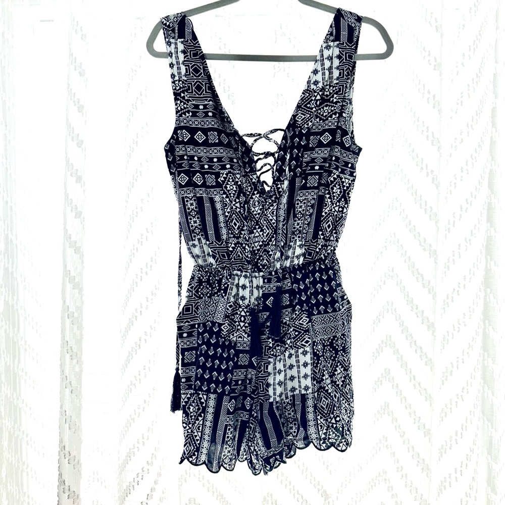 Chic Navy and White Geometric Romper